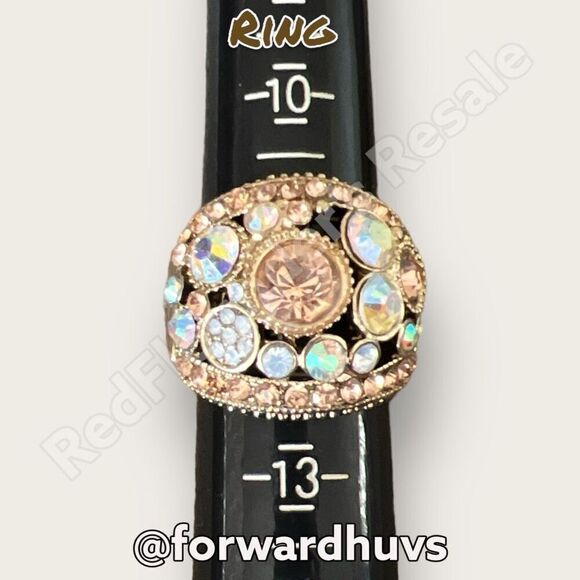 Bundle Sale 3 for $15 | Stretch Embellished Bling Ring Size 8-12 - Picture 8 of 9